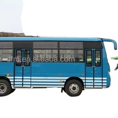 Autobus da 57 posti con motore da 6-8 litri in buone condizioni