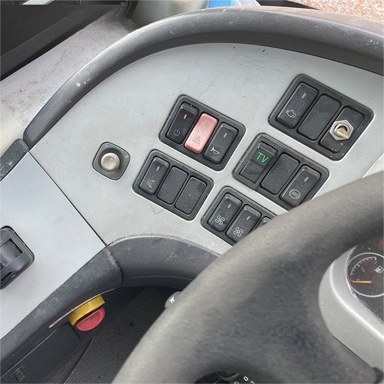 1100N.m Torsione del motore 60 posti Autobus turistico RHD LHD Autobus Euro 3 Standard di emissioni