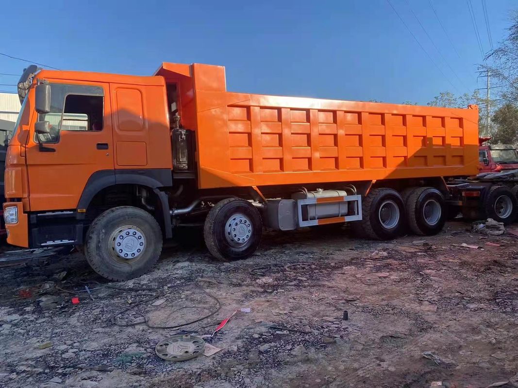 16 Numero pneumatico LHD SINO Camionotti usati HOWO 8X4 Camionotti pesanti con cambio HW