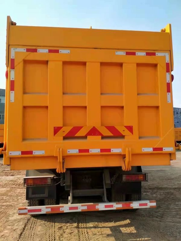 Potenza massima 400ps Shacman HOWO 380HP 8*4 Camion pesante