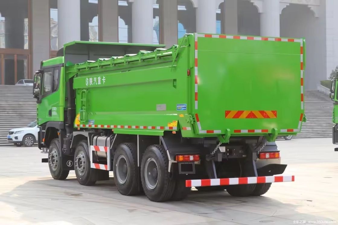 Shacman X3000 camion a gomma 400hp 8*4 24 metri cubi camion a scarico con sistema multimediale