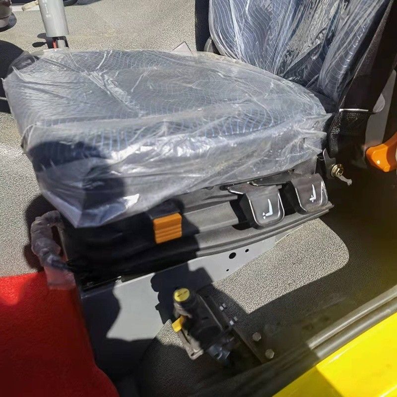 Completamente rinnovato 371HP 6X4 HOWO Dump Truck con cambio in avanti numero 10 e capacità motore 8L
