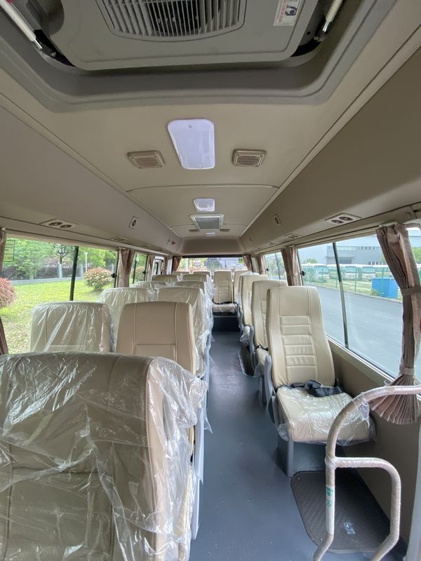 2023 anno Coaster Bus 30 posti RHD Mini Bus con motore di capacità 4L dal Giappone