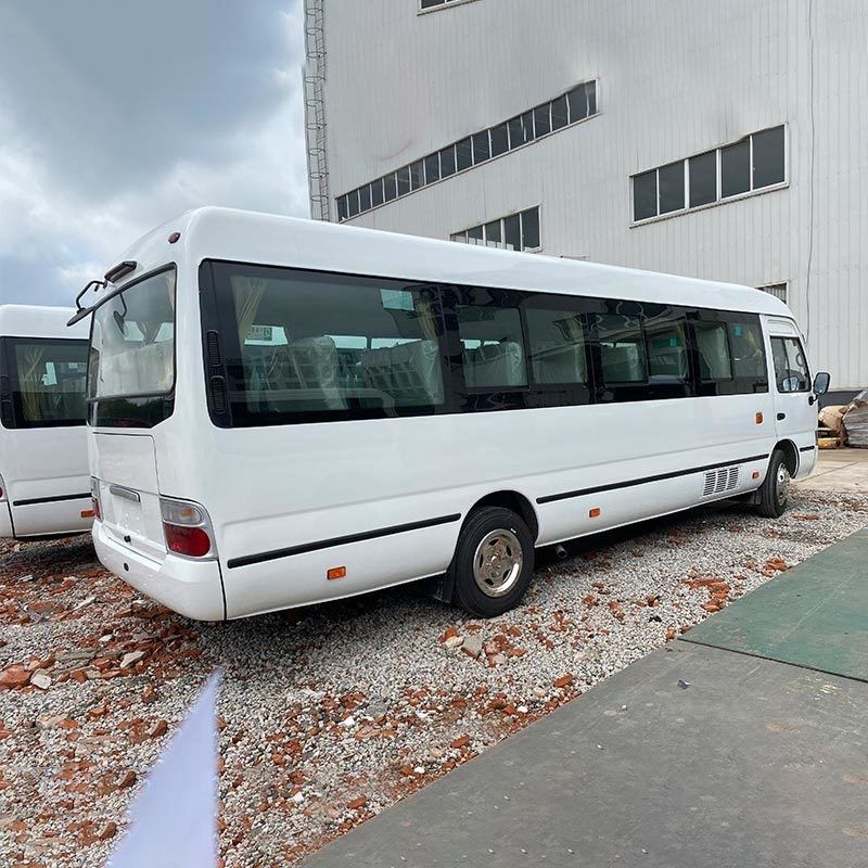 Motore a turbocompressore 2022 2023 Anno 30 posti Toyo ta Coaster Bus LHD RHD Usato