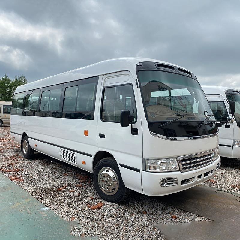 Velocità massima 100 km/h Passenger Van Coaster 31 posti minibus per il trasporto di eventi