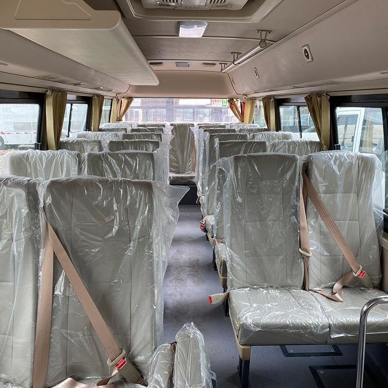 Velocità massima 100 km/h Passenger Van Coaster 31 posti minibus per il trasporto di eventi