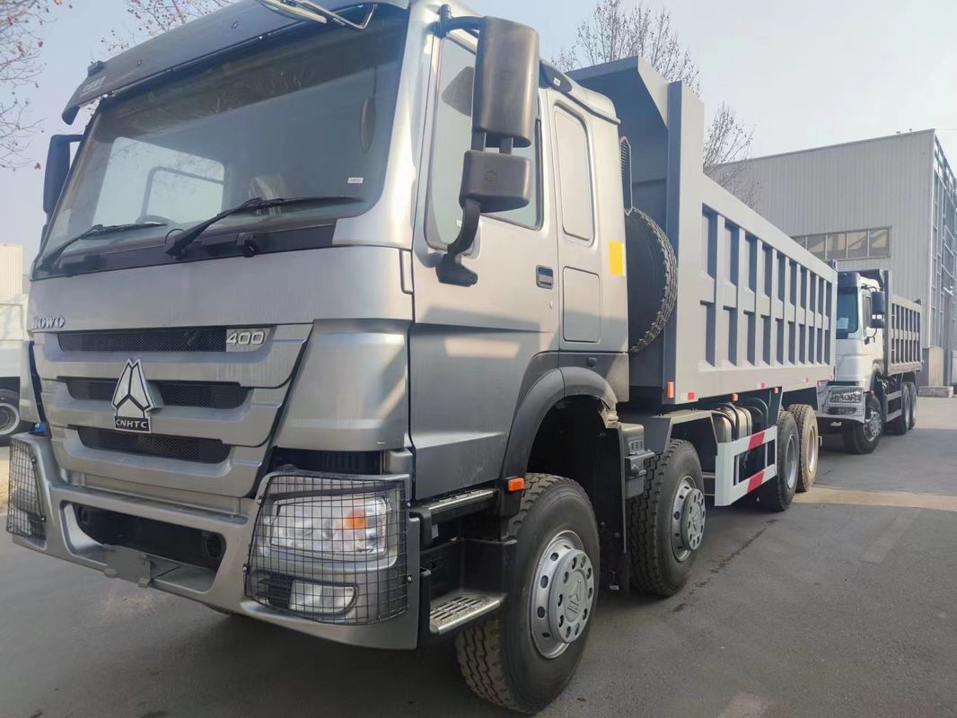 Segmento pesante RHD SINO TRUCK HOWO 400HP 16 ruote 8x4 Dump Truck Tipper Dumper