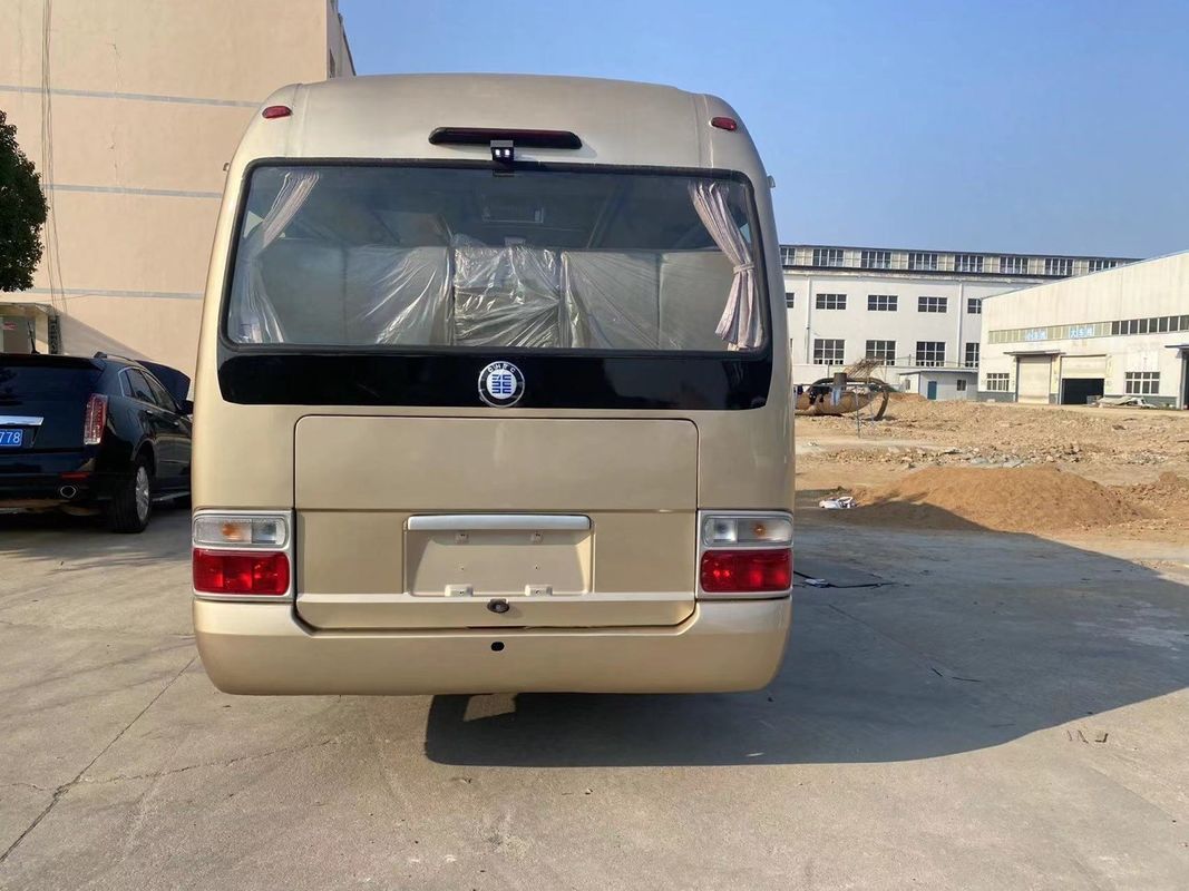Autobus Toyota Coaster da 30 posti con standard di emissioni Euro 3 e capacità motore 4L