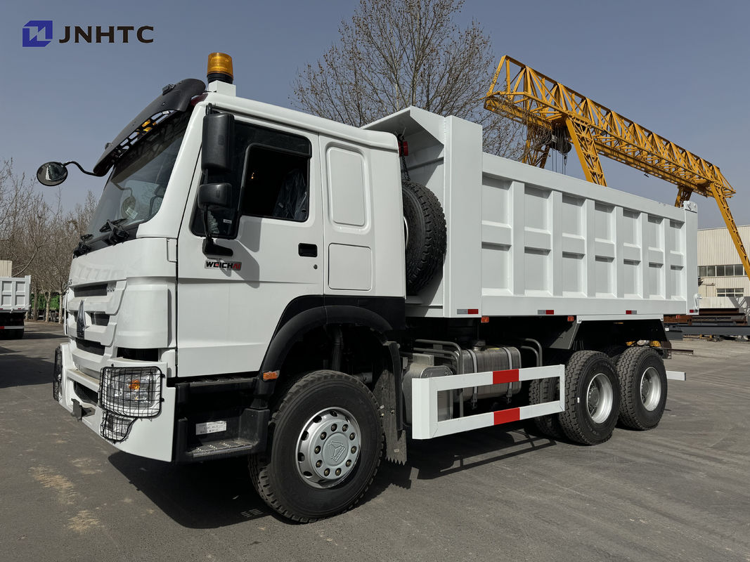 Camion a gomma usato Camion a gomma Sinotruck Howo 6x4 Camion a gomma pesante Euro2 380hp