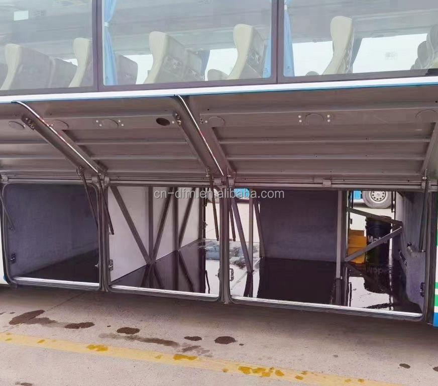 Regolazione manuale del sedile del conducente Yutong 50 posti autobus usato per i paesi africani
