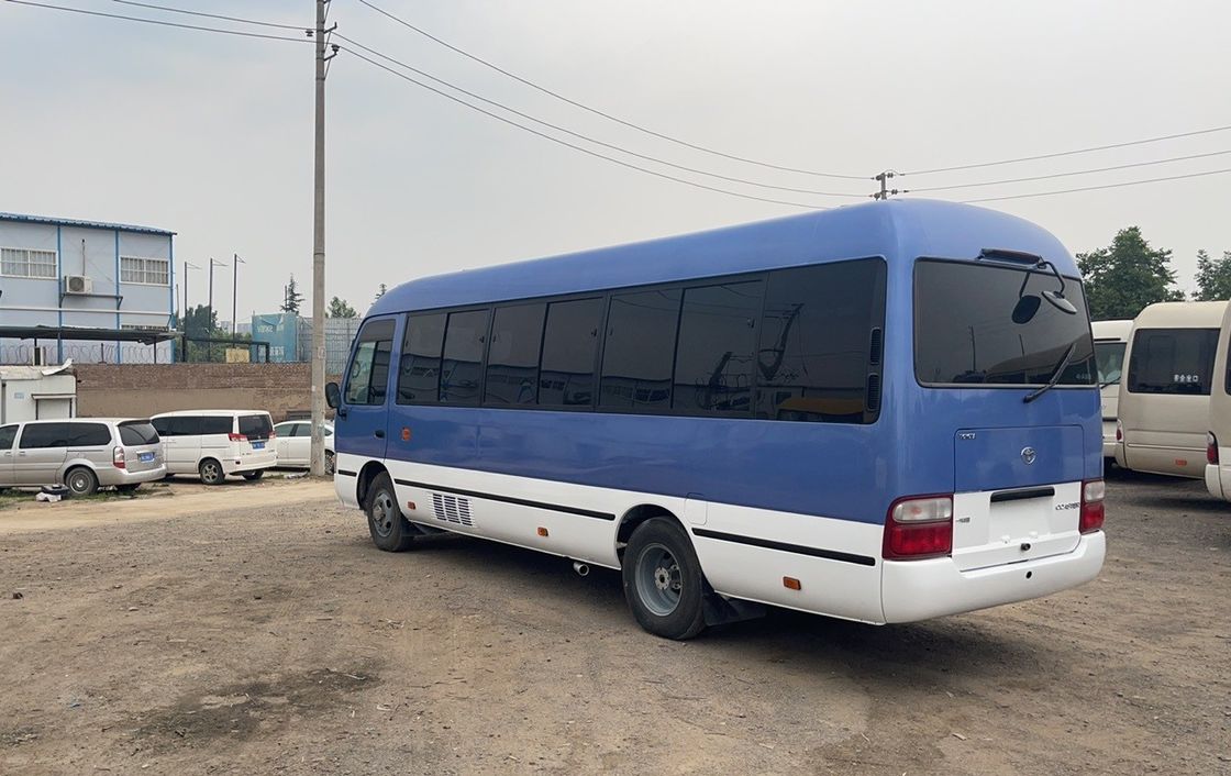 Autobus Toyota Coaster originale usato LHD 30 posti Capacità motore 4L posti 16 30