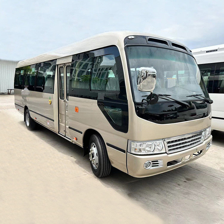 Autobus a guida sinistra con pneumatici 215/75R17.5 e standard di emissione Euro 2 nella migliore delle ipotesi