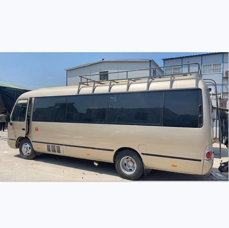 Motore 15B-FT e 4 6L Capacità del motore TOYO TA da 23 a 29 posti Autobus da montagna usato