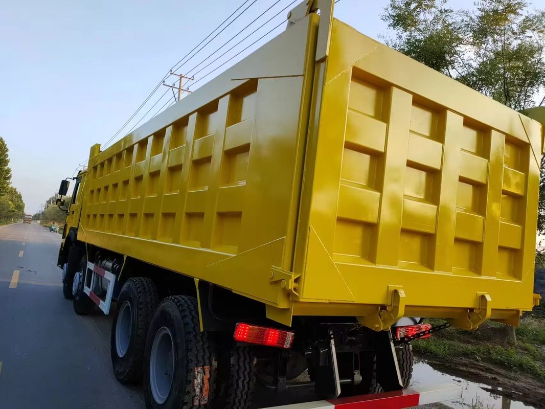 Sinotruk Howo 8x4 371hp 450hp 24 metri cubi Used Dump Tipper Truck senza ABS