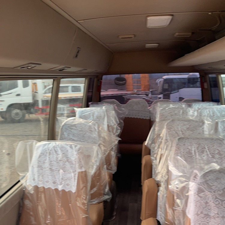 30 posti usato Toyota Coaster Bus con potenza massima di 113/5200kw e capacità di 30 posti