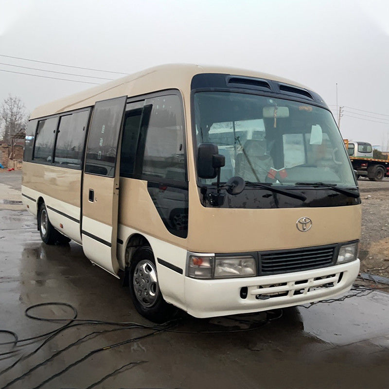 Autobus da corsa Toyo Ta usato con cilindrata di 6-8 litri e emissione EURO 3 in buone condizioni