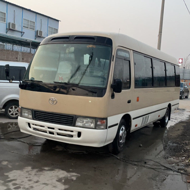 Autobus da corsa Toyo Ta usato con cilindrata di 6-8 litri e emissione EURO 3 in buone condizioni