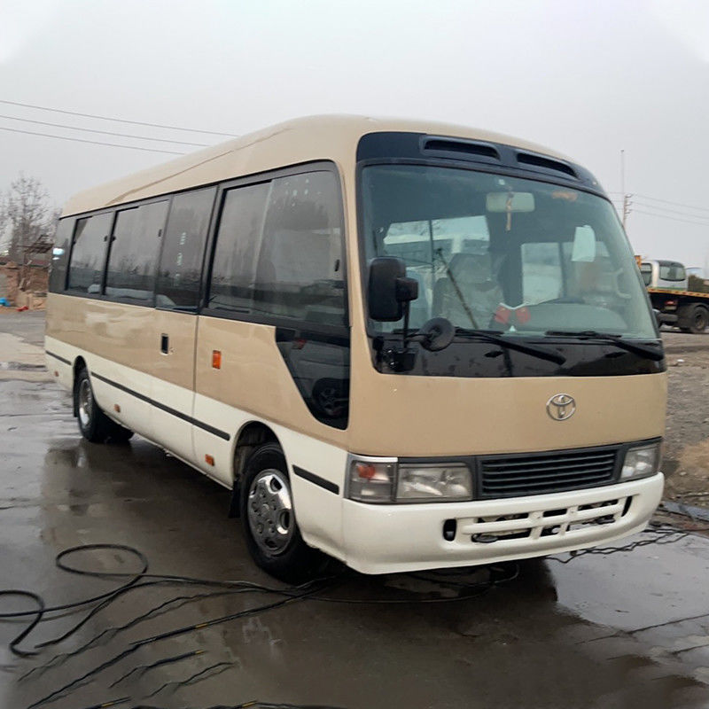 Autobus da corsa Toyo Ta usato con cilindrata di 6-8 litri e emissione EURO 3 in buone condizioni