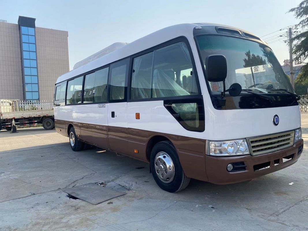 Autobus a 30 posti diesel con trasmissione M156 e emissione EURO 3 nella migliore delle ipotesi