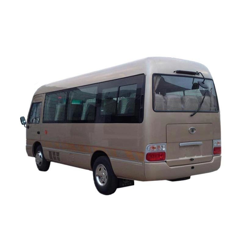 Modello 19 posti RHD Mini Coaster Autobus passeggeri 70L Serbatoio 7.00R16 pneumatici pronti per la spedizione