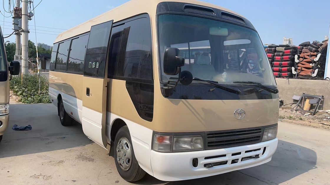 Il più caldo autobus Toyota di 29 posti rinnovato in Africa con motore 15B-FT