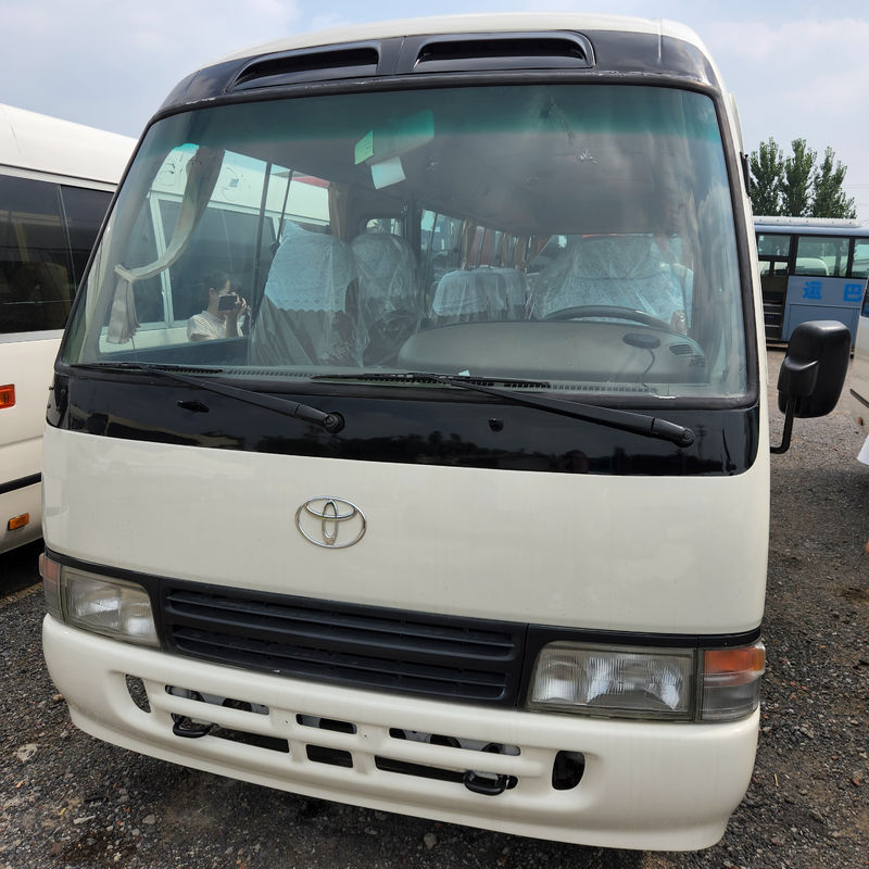 6 8L TOYO TA COASTER utilizzato diesel o benzina da 23 a 29 posti con emissioni EURO 3