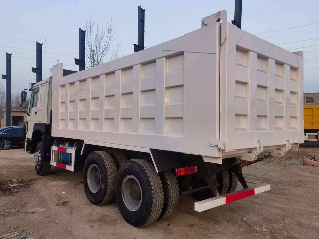 Segmento di mercato Trasporto minerario Sino Truck Howo 6x4 30tons Used Tipper Dump truck