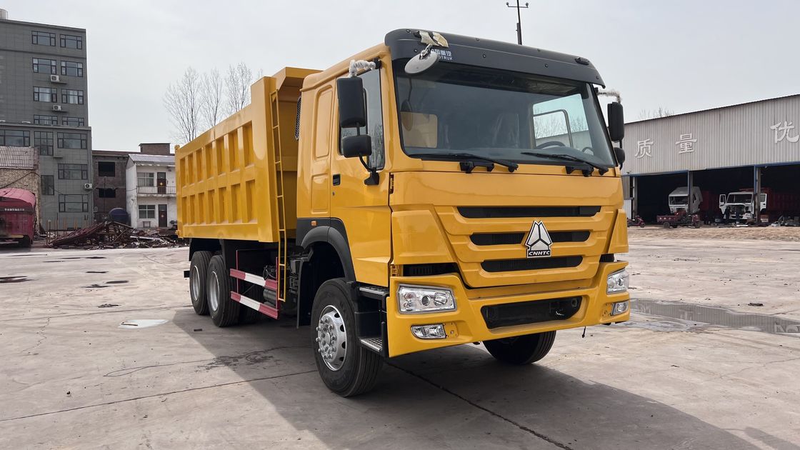 Howo 6x4 40tons 45 Tonnes Yellow Tipper Dump Truck per progetti di costruzione pesanti