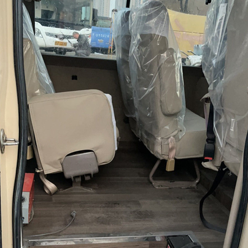 30 posti autocarro usato con motore diesel Toyota originale e potenza massima 113/5200kw