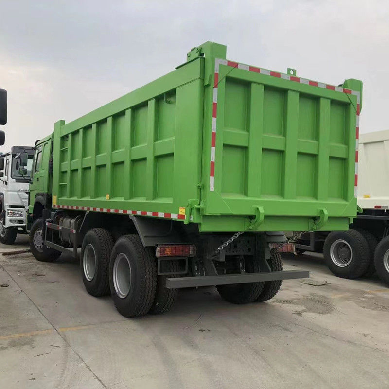 Diesel SINO TRUCK 12 ruote 30 metri cubi HOWO 40 tonnellate 8x4 Usato