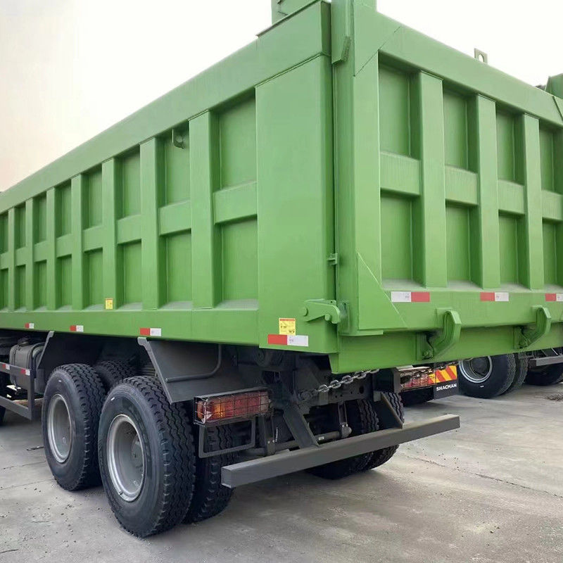 Diesel SINO TRUCK 12 ruote 30 metri cubi HOWO 40 tonnellate 8x4 Usato