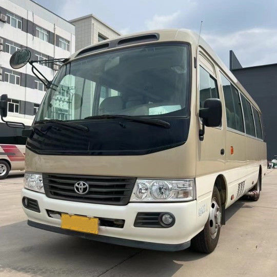7005*2040*2785mm Toyota Coaster 30 posti Minibus con una capacità di 17-30 posti