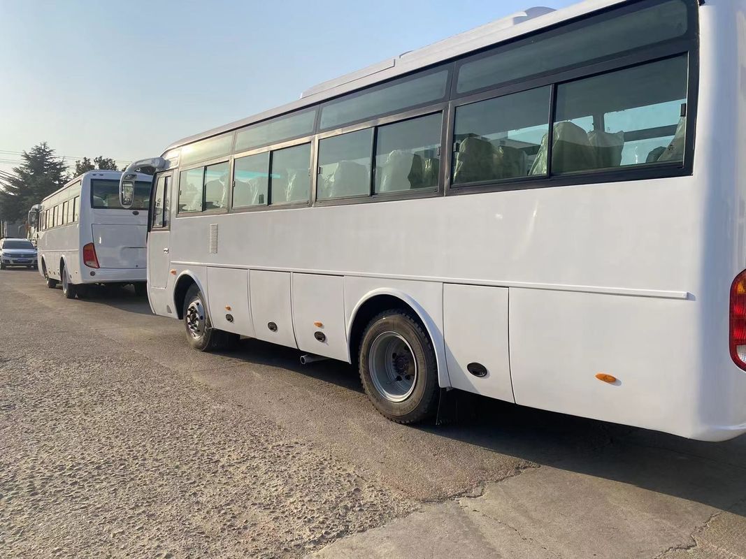 Leaf Spring Suspension Autobus 35 posti Utilizzando Youtong Bus per la sicurezza e il trasporto