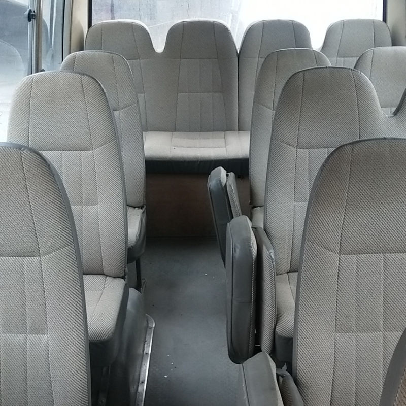 Autobus da 30 posti a motore diesel con standard di emissioni Euro 3 e certificato ISO9001