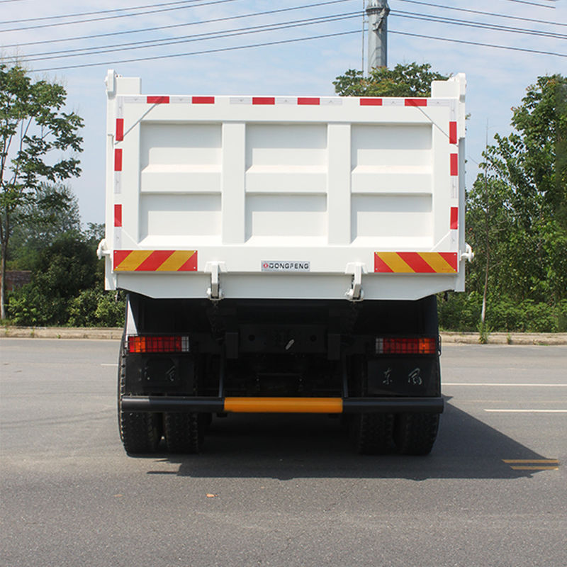 12 ruote a mano sinistra guida HOWO 8x4 Dump Truck per le esigenze di trasporto di ingegneria