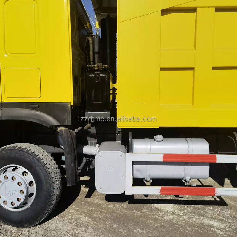12 ruote Shacman F3000 8x4 Tipper Truck con sistema multimediale e capacità motore 8L