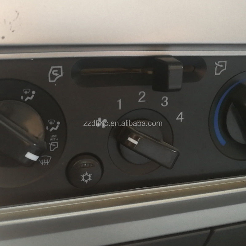 HOWO 6x4 371 CV camion a cappello diesel con dimensioni L x W x H mm 8245X2550X3450 mm