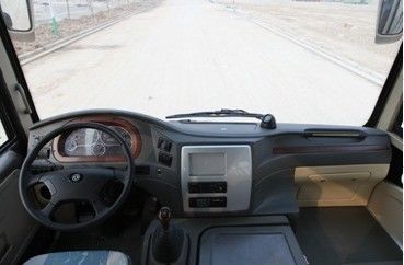 Torsione massima 340Nm/rpm 22 posti Autobus di montagna 7,7m Motore anteriore diesel Autobus a guida sinistra