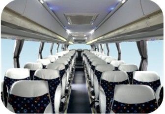 Autobus Toyota Coaster in buone condizioni con pneumatici 7.00R16 e base delle ruote 3935 mm