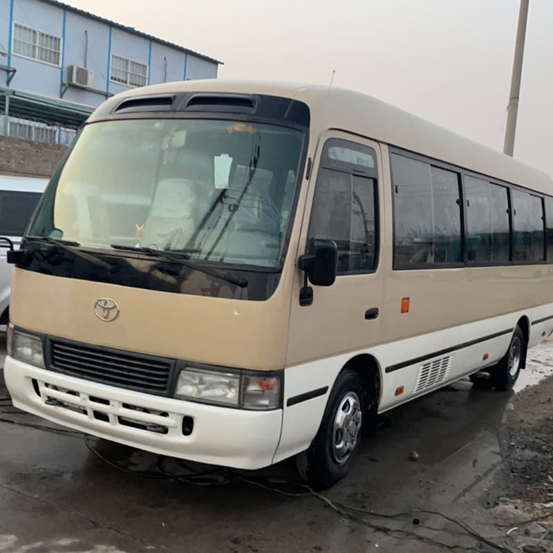 30 posti usato TOYO TA Coaster Bus migliore e in buone condizioni con carburante diesel