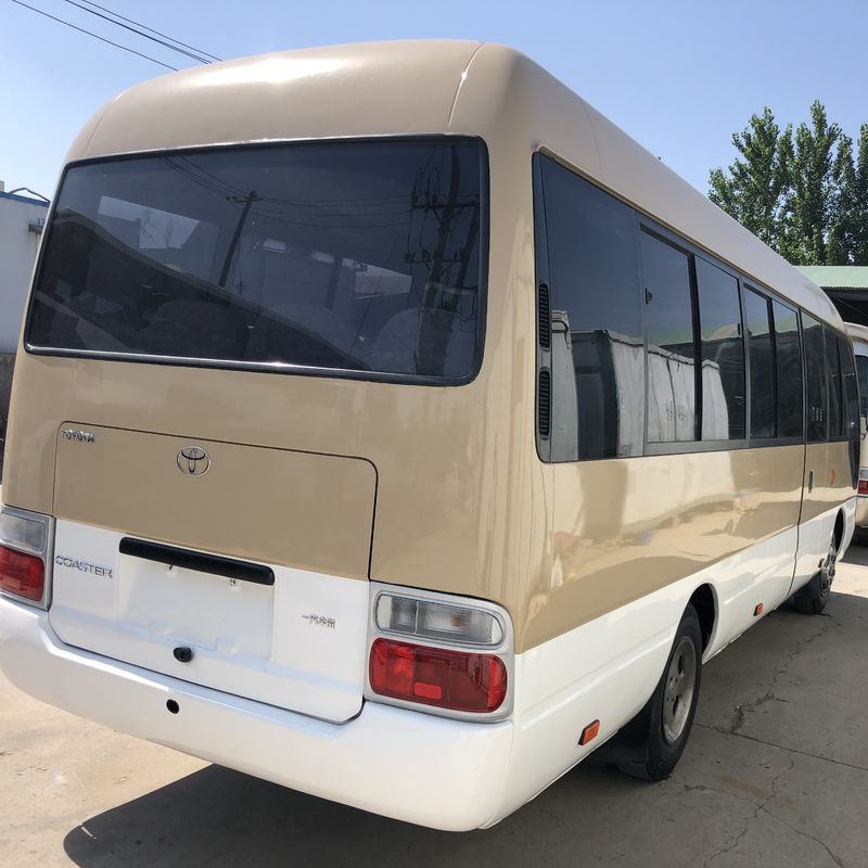 30 posti usato TOYO TA Coaster Bus migliore e in buone condizioni con carburante diesel