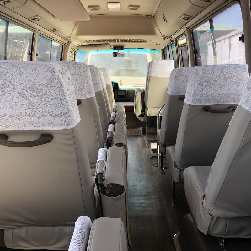 30 posti usato TOYO TA Coaster Bus migliore e in buone condizioni con carburante diesel