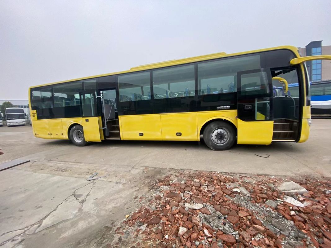 Autobus turistico di lusso a guida sinistra da 70 posti con emissione Euro 3 e caratteristiche opzionali