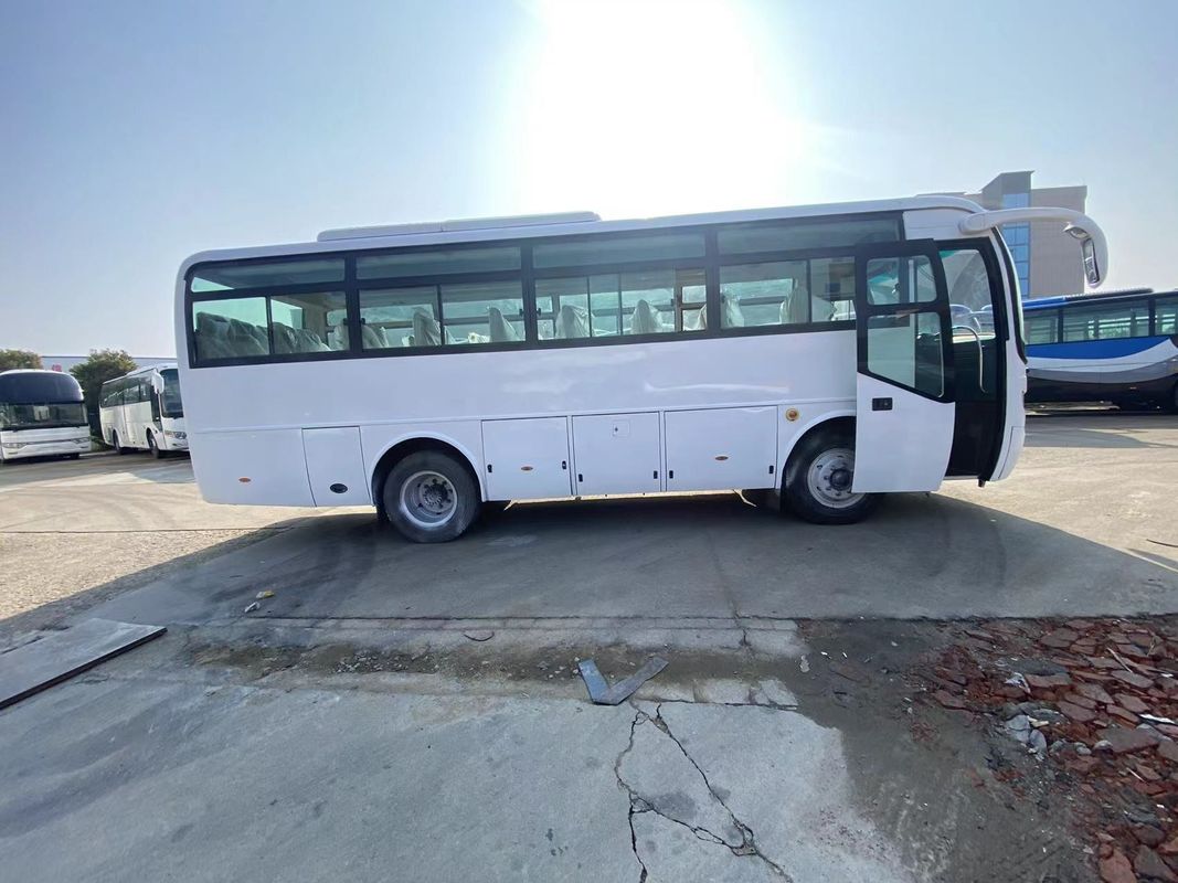 Autobus a motore diesel con tipo di carburante Diesel e velocità massima 111 130 km/h