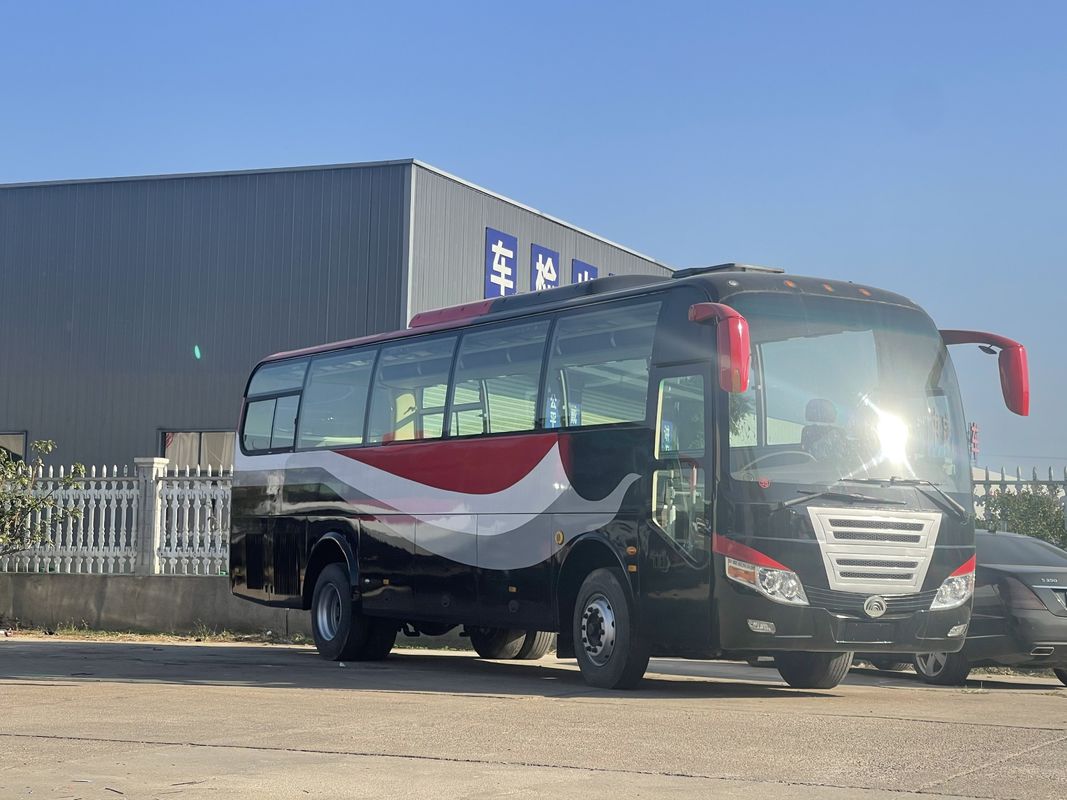 Autobus diesel 57 usato con trasmissione manuale e in buone condizioni