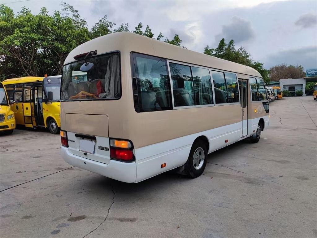 Motore 15B-FT 29 posti Toyota Coaster Bus con Buone prestazioni e trasmissione manuale