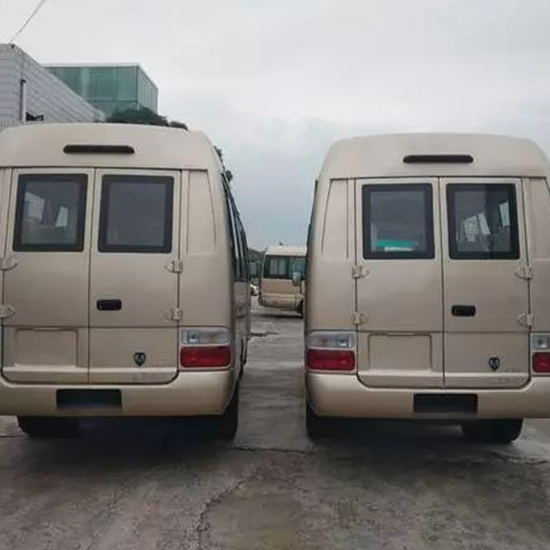 30 posti a sedere minibus RHD LHD usato con trasmissione manuale e capacità motore 4L