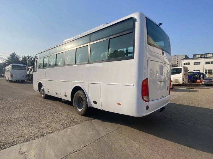 Autobus turistico di lusso con 35 posti a sedere con standard di emissione Euro 2