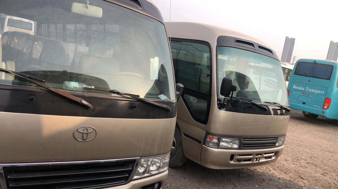Autobus da 30 posti con trasmissione manuale e G.V.W. Kg di 5900 a prezzi accessibili