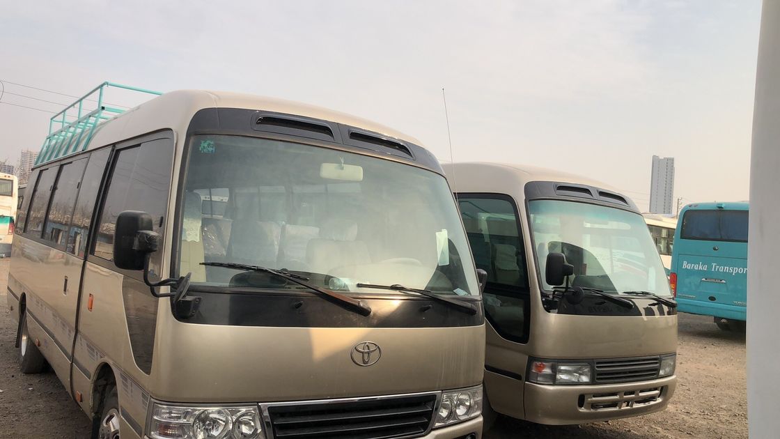 Autobus da 30 posti con trasmissione manuale e G.V.W. Kg di 5900 a prezzi accessibili